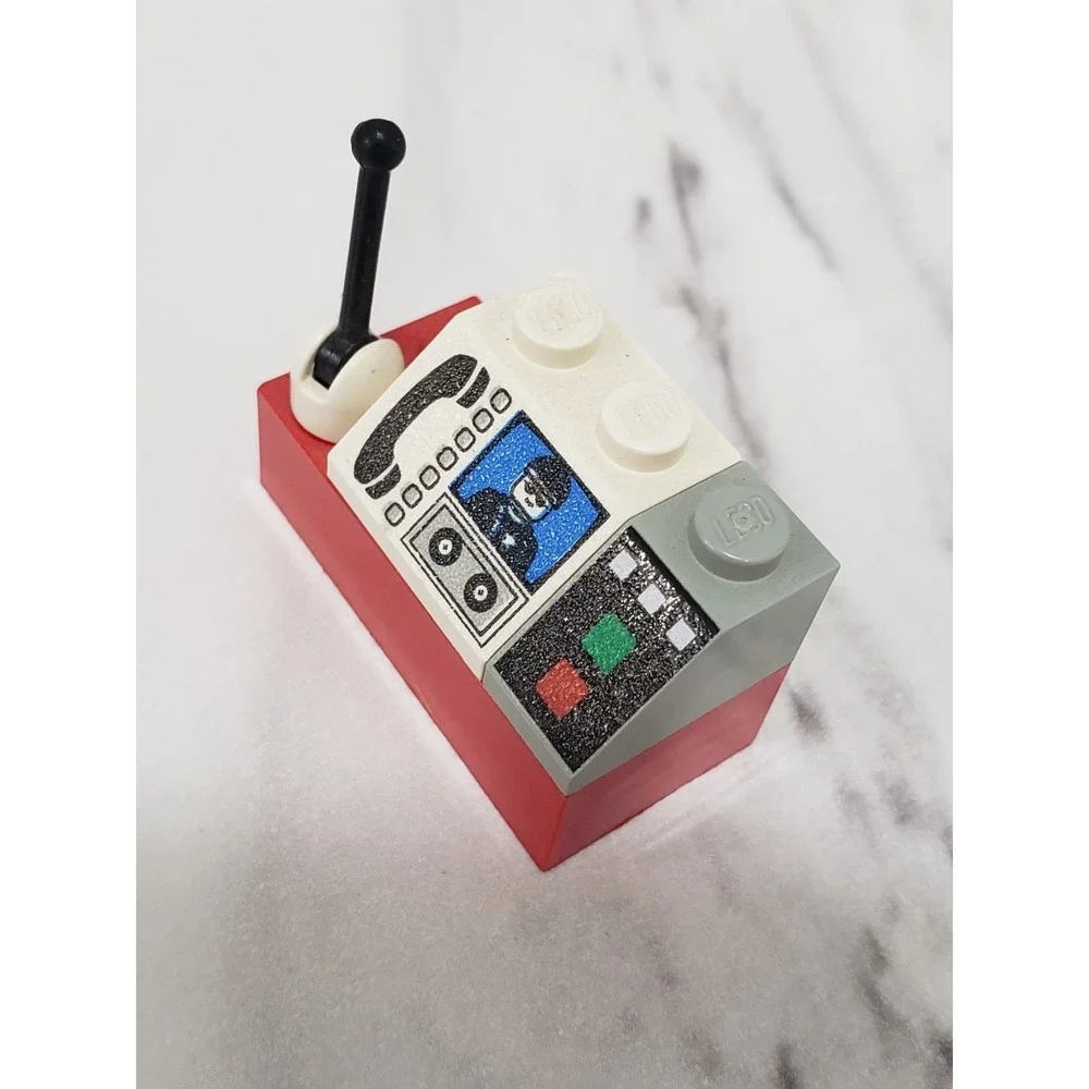 LEGO 2x2 SLOPE VINTAGE Police Jail Phone 566 6398 6332‎ 6479 6571 6598 4611